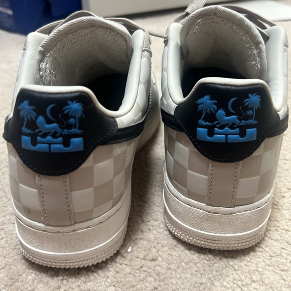 Lebron James Air Force 1's - Picture 5 of 5